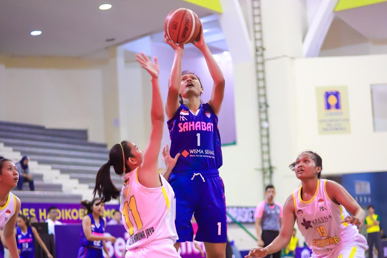 DOUBLE DOUBLE DYAH LESTARI ANTARKAN SAHABAT SEMARANG KE BABAK SEMIFINAL